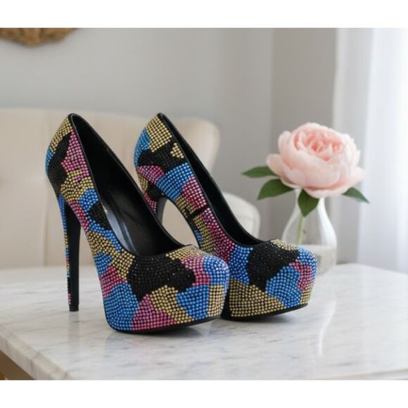 Steve Madden Shoes - Steve Madden Dyvinal Heels Multi Colored Camouflage Rhinestone Size 6.5